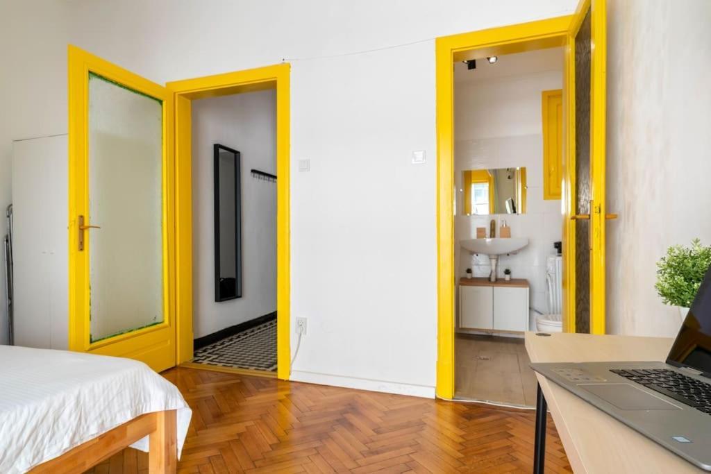 Appartamento Quiet And Classic With Cismigiu Park View